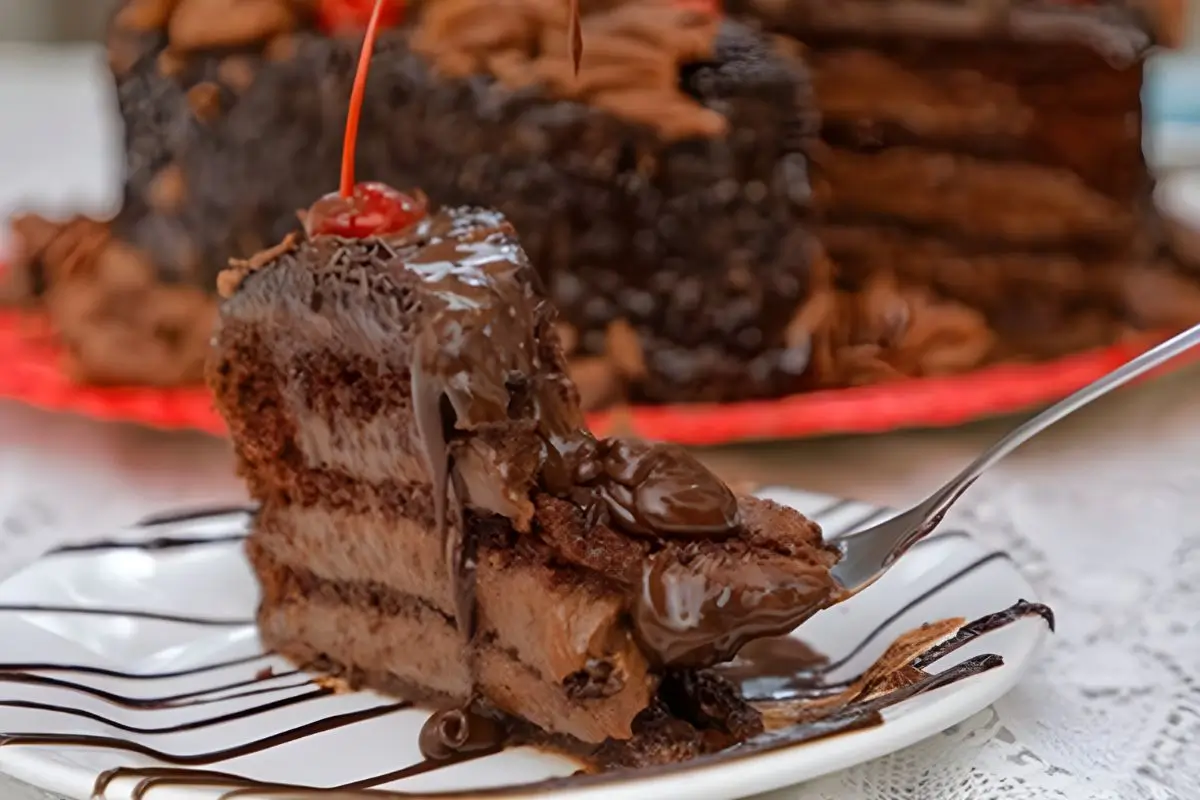 Swiss Chocolate Chalet Cake – A Culinary Journey 1 Dive into the world of Swiss Chocolate Chalet Cake, exploring its rich flavors, variants, and cultural significance.
