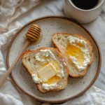 Final presentation of 5-ingredient cottage cheese bread